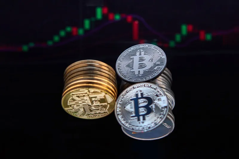 Frozen Assets: How Liquidity Gaps Can Trap US Crypto Investors When Markets Move Against Them